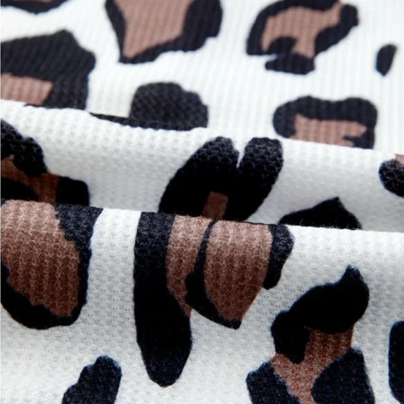 Leopard Print Zip-Up Hoodie - Picture 2 of 10